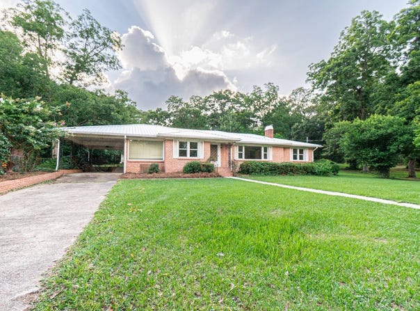 254 Newton Ave., Ozark, AL 36360