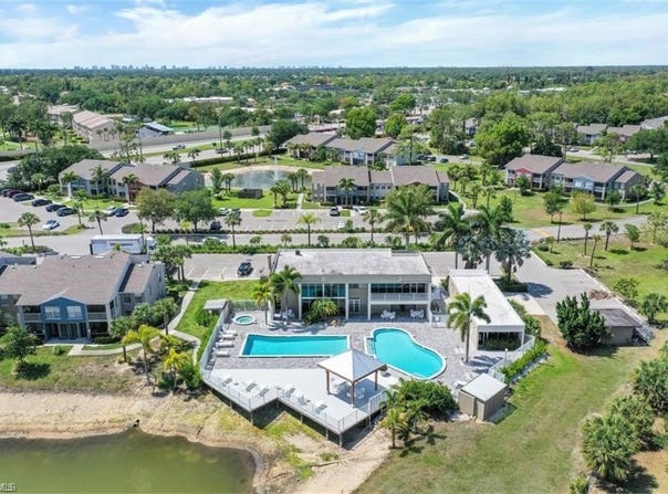 161 Santa Clara Dr, NAPLES, FL 34104