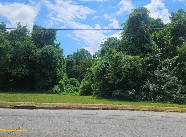 4th Street, Joplin, MO 64801