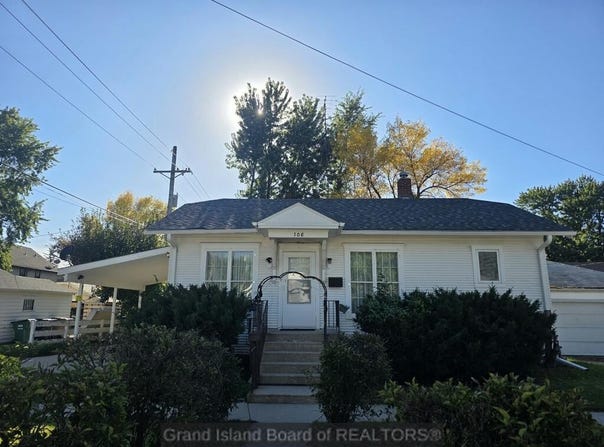 108 S Logan, Grand Island, NE 68801