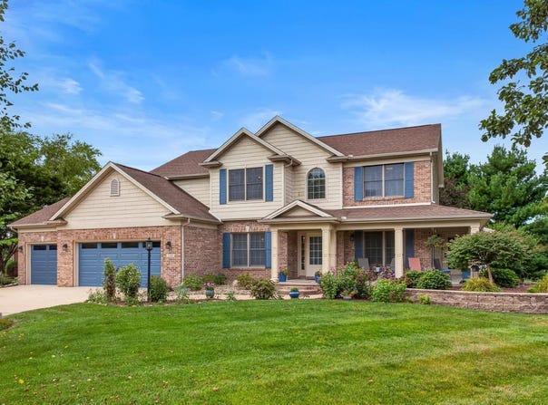 2201 Strand Drive, Champaign, IL 61822