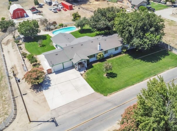 8043 Sunset Drive, Atwater, CA 95301