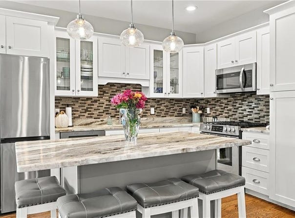 1 Desiree Court, Smithfield, RI 02917