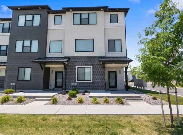424 S 900 W, American Fork, UT 84003