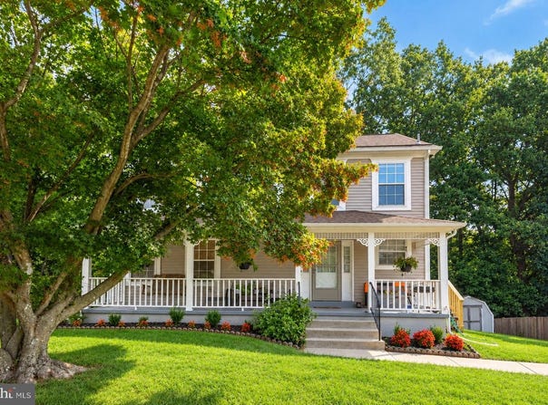 9400 FOX RUN Drive, CLINTON, MD 20735