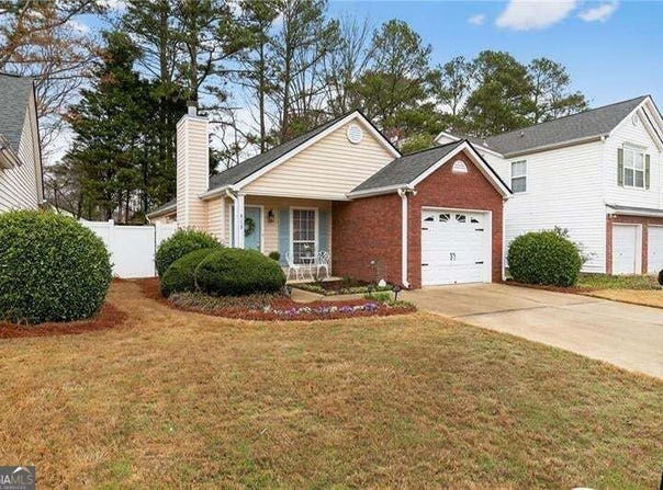 513 Stanford Place, Woodstock, GA 30188