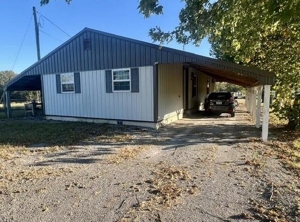 103 J. Knight Rd, Crofton, KY 42216