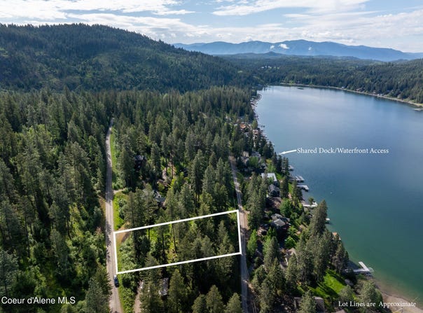 156 Beltane Pl, Sagle, ID 83860