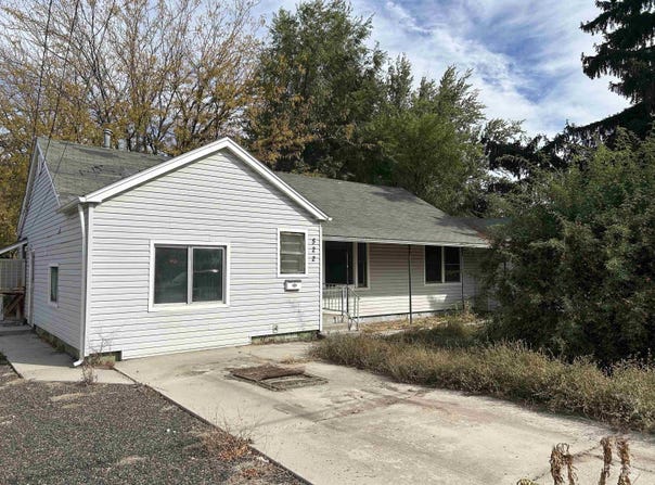 522 W Broadway Ave, Meridian, ID 83642