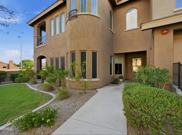 15550 S 5th Avenue, Phoenix, AZ 85045