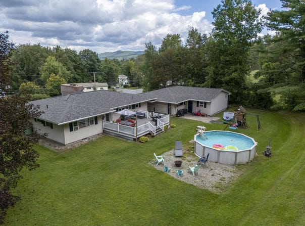 68 Charlestown Road, Claremont, NH 03743