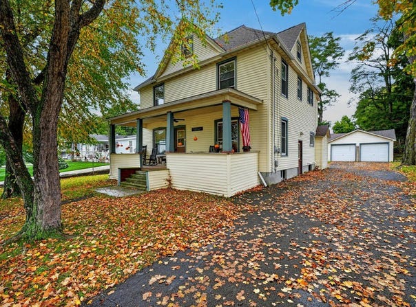 103 Walnut St, Athens, PA 18810