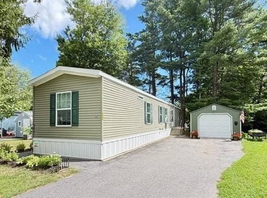 22 Clayton Drive, Saco, ME 04072
