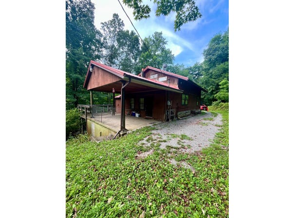 2989 St.Rt. 788, Jackson, OH 45640