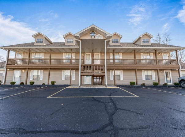 18 Fall Creek Trail, Branson, MO 65616