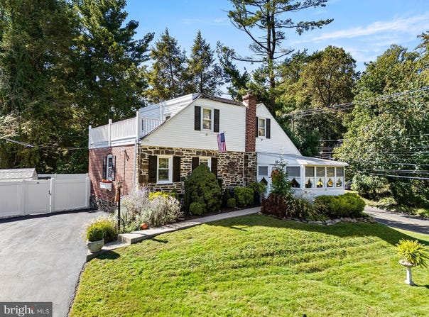 756 E PROVIDENCE Road, ALDAN, PA 19018