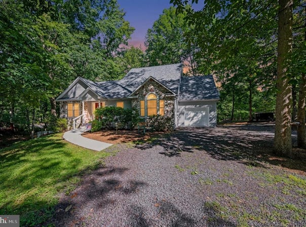 300 EDGEHILL Drive, LOCUST GROVE, VA 22508