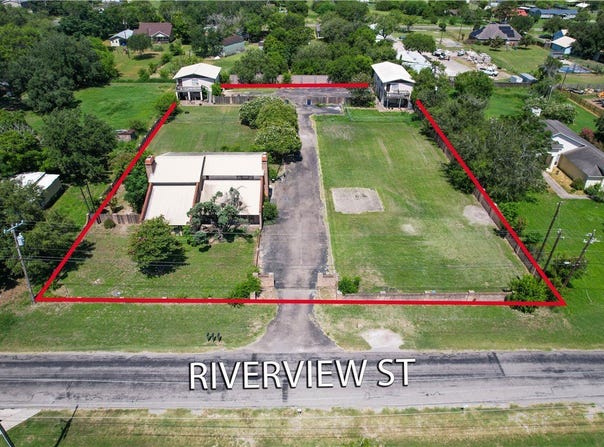 5335 E Riverview Drive, Robstown, TX 78380