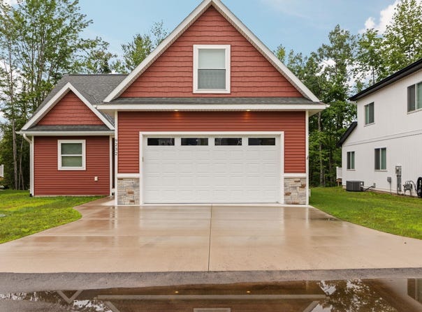 9232 S Flaska Drive, Cedar, MI 49621