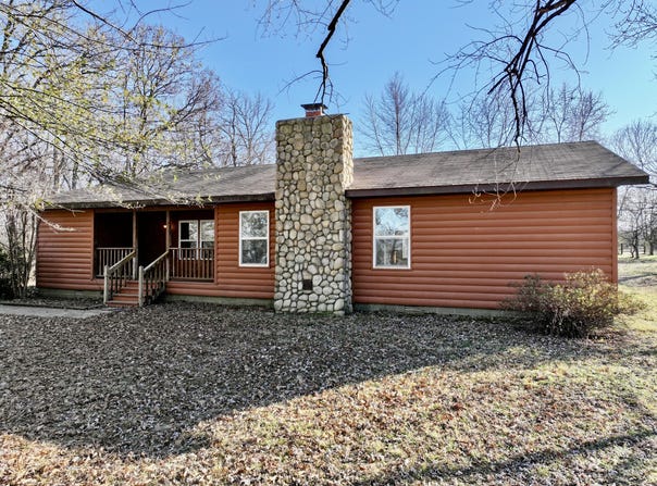 1522 County Road 404, Alton, MO 65606