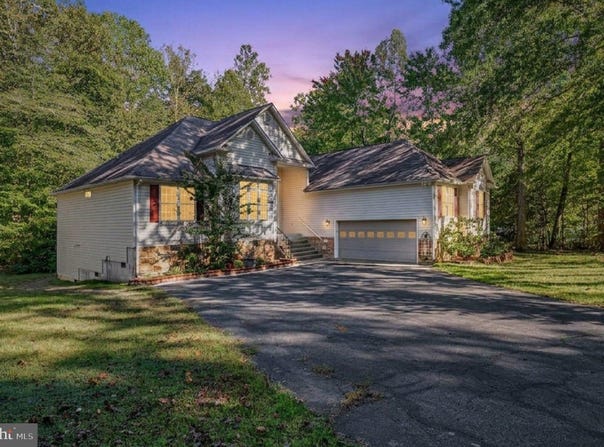 211 BATTLEFIELD Road, LOCUST GROVE, VA 22508