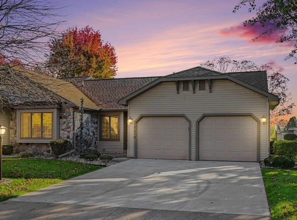 1010 Larimer Drive, Goshen, IN 46526