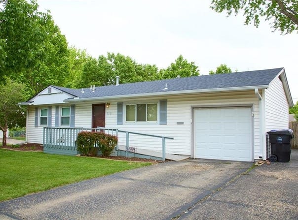 3101 SW 30th Street, Topeka, KS 66614