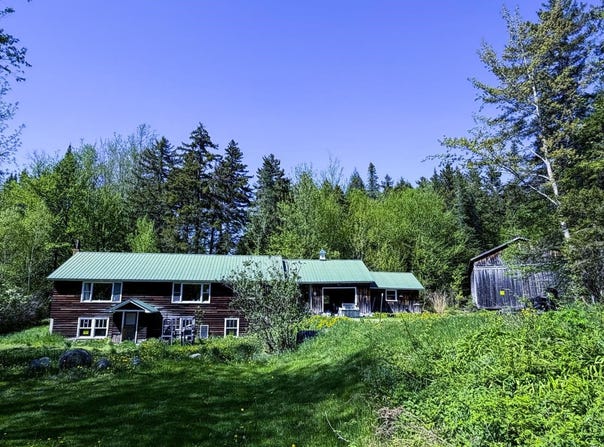 297 Robinson Road, Warren, VT 05674