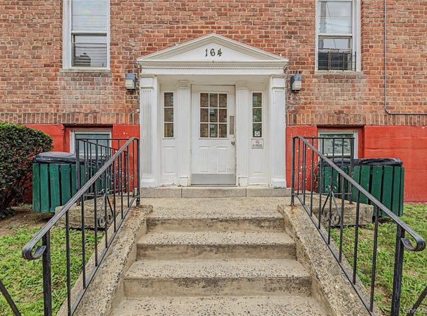 164 Ravine Avenue, Yonkers, NY 10701