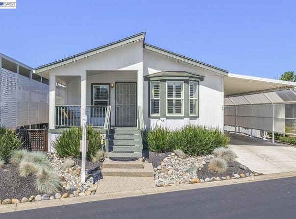 3263 Vineyard Ave., Pleasanton, CA 94566