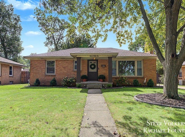 1134 Colrain Street SW, Wyoming, MI 49509