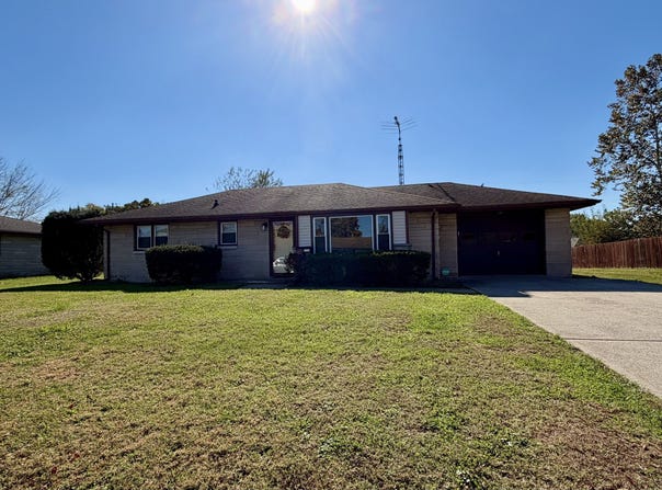 2635 15th Street, Columbus, IN 47201