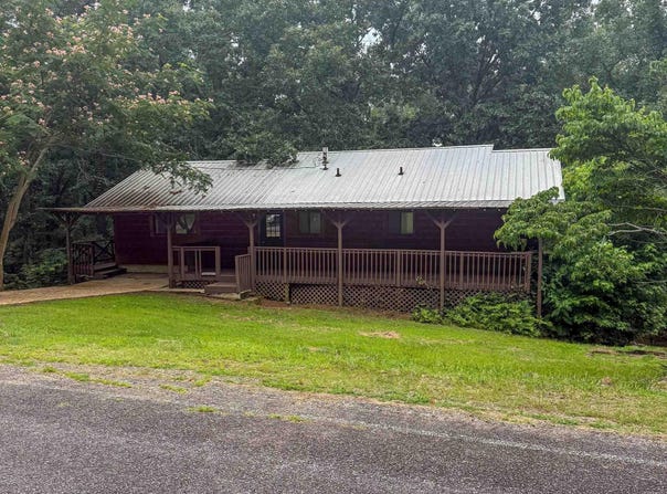 230 riverview Drive, Fairfield Bay, AR 72088