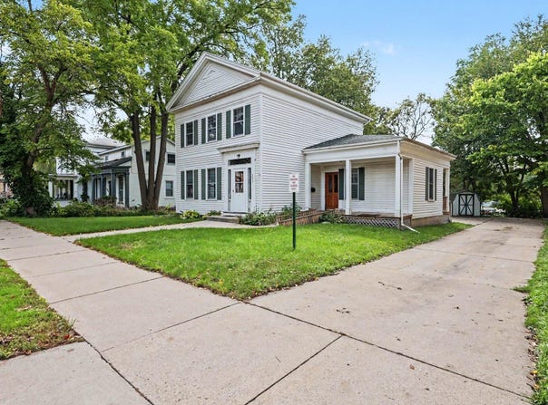 201 E Main Street, Ionia, MI 48846
