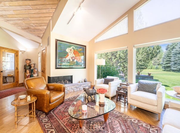 108 Sunrise Dr, Sun Valley, ID 83353