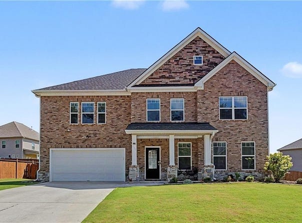 278 Azalea Bloom Drive, Loganville, GA 30052
