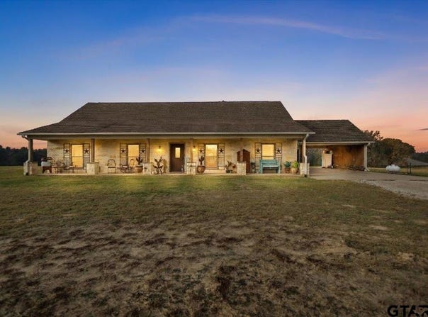 14955 FM 2010, Chandler, TX 75758