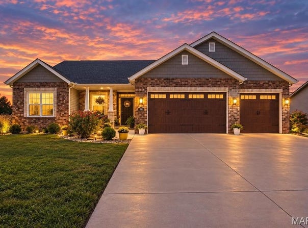 910 Taylor Drive, Waterloo, IL 62298