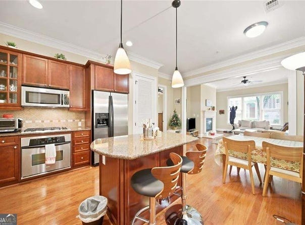 3635 E Paces Circle NE, Atlanta, GA 30326