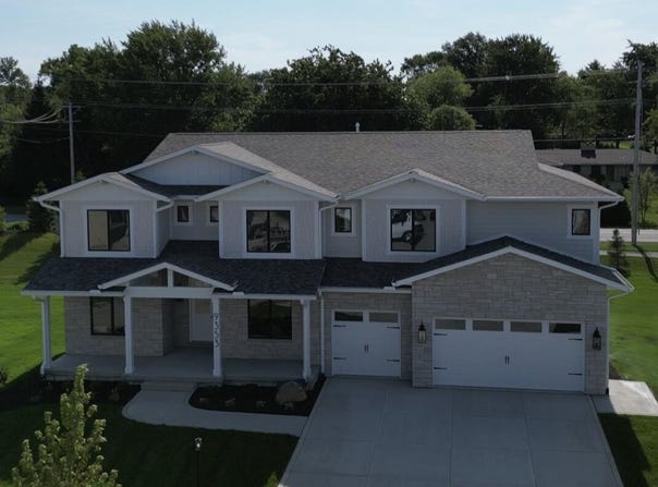 9353 Corydalis Avenue, St. John, IN 46373