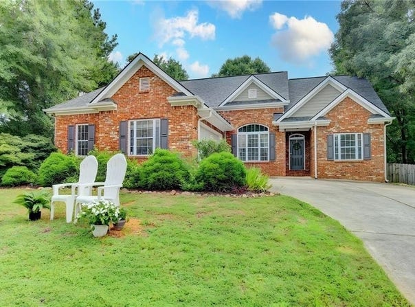 49 Flintstone Road, Jefferson, GA 30549