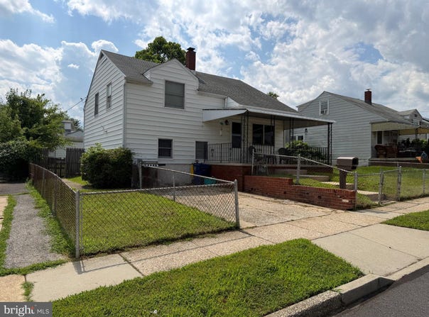 1344 FORREST Street, MARCUS HOOK, PA 19061