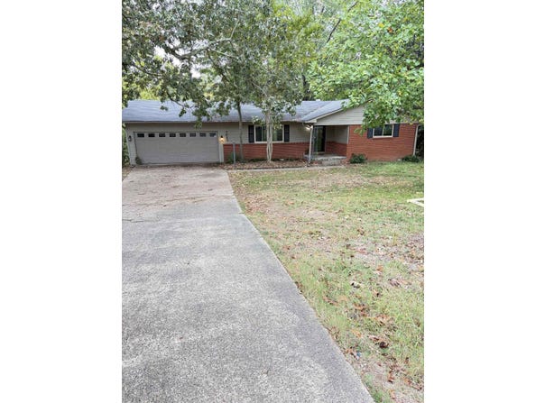 3013 Salem Road, Benton, AR 72019