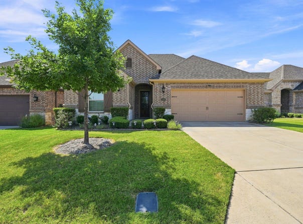 2908 Cascada Way, Mansfield, TX 76063