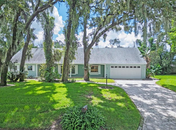 615 VALLE VISTA Drive, BRANDON, FL 33511
