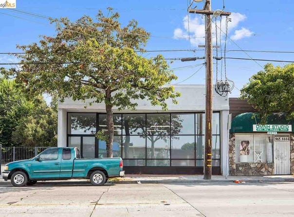 2968 Macarthur Blvd, Oakland, CA 94602