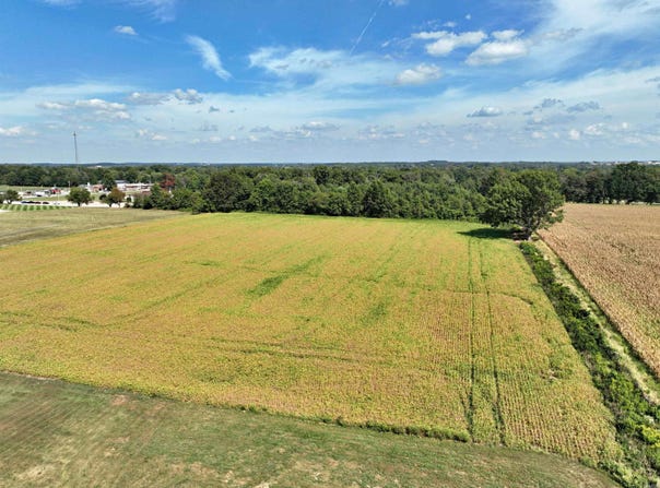 N 1000 W, Linton, IN 47441