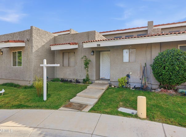 425 E CULLUMBER Avenue, Gilbert, AZ 85234