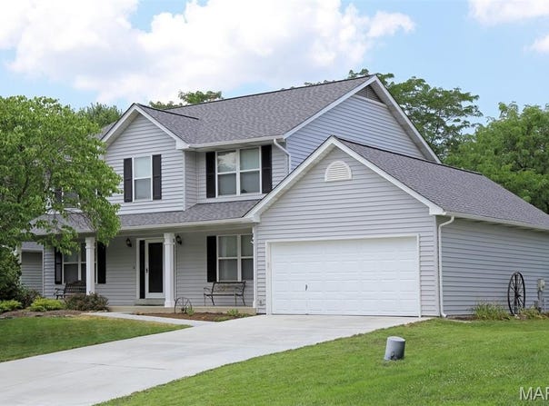 16 Staunton Way, O'Fallon, MO 63368