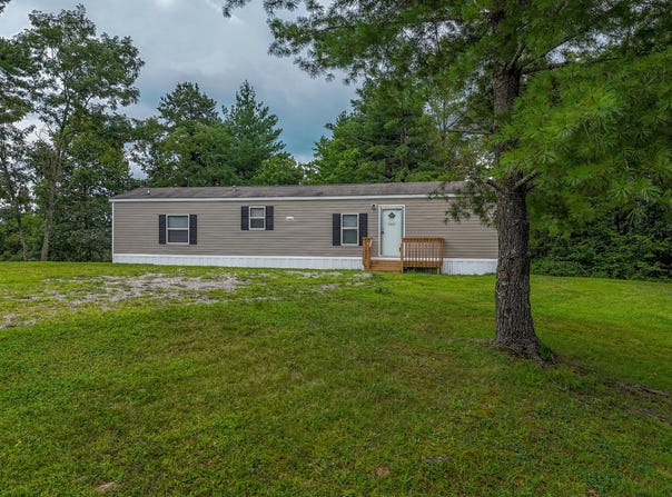335 Maxey Flat Rd, Hillsboro, KY 41049